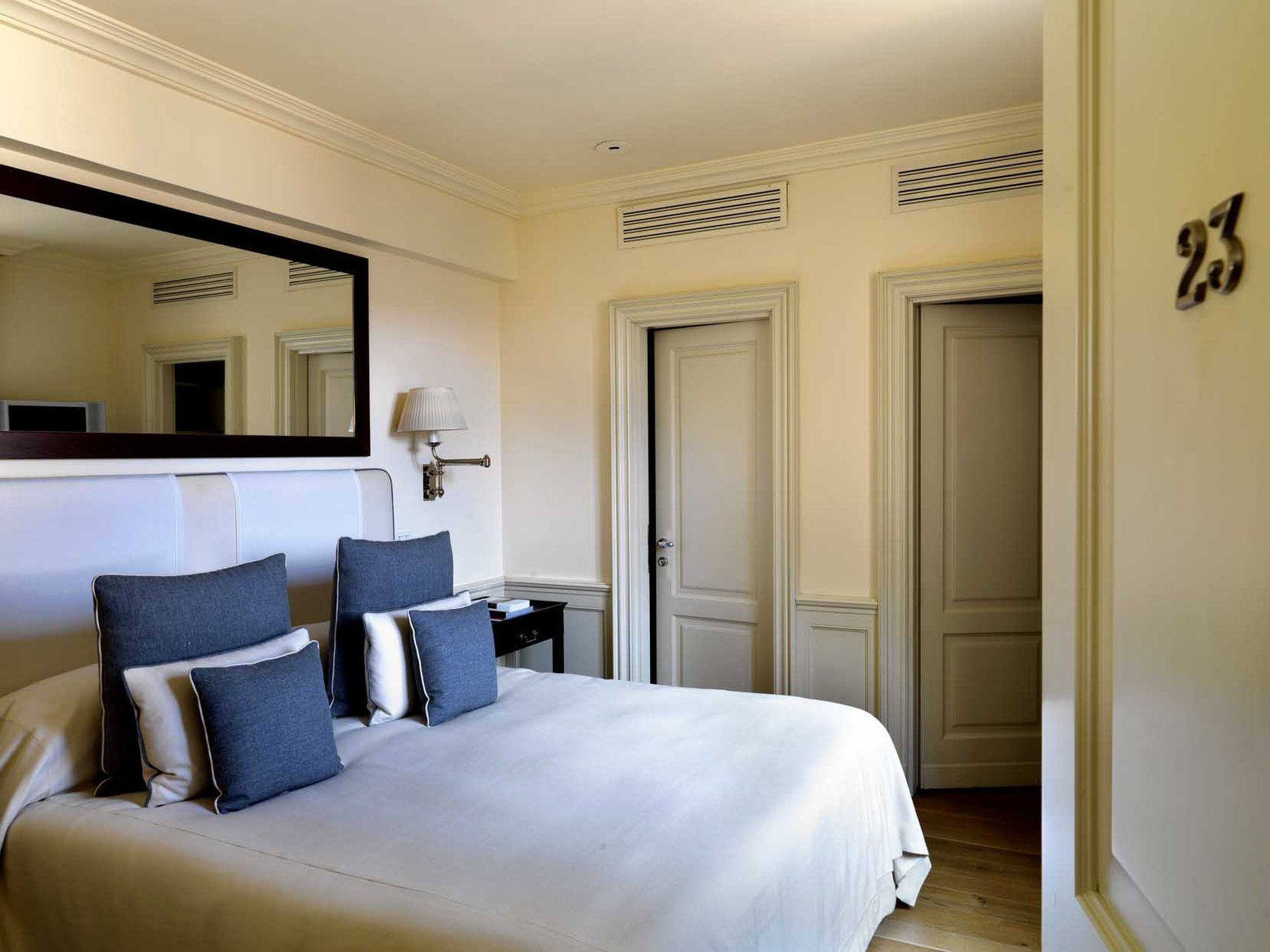 The Place Firenze Room photo